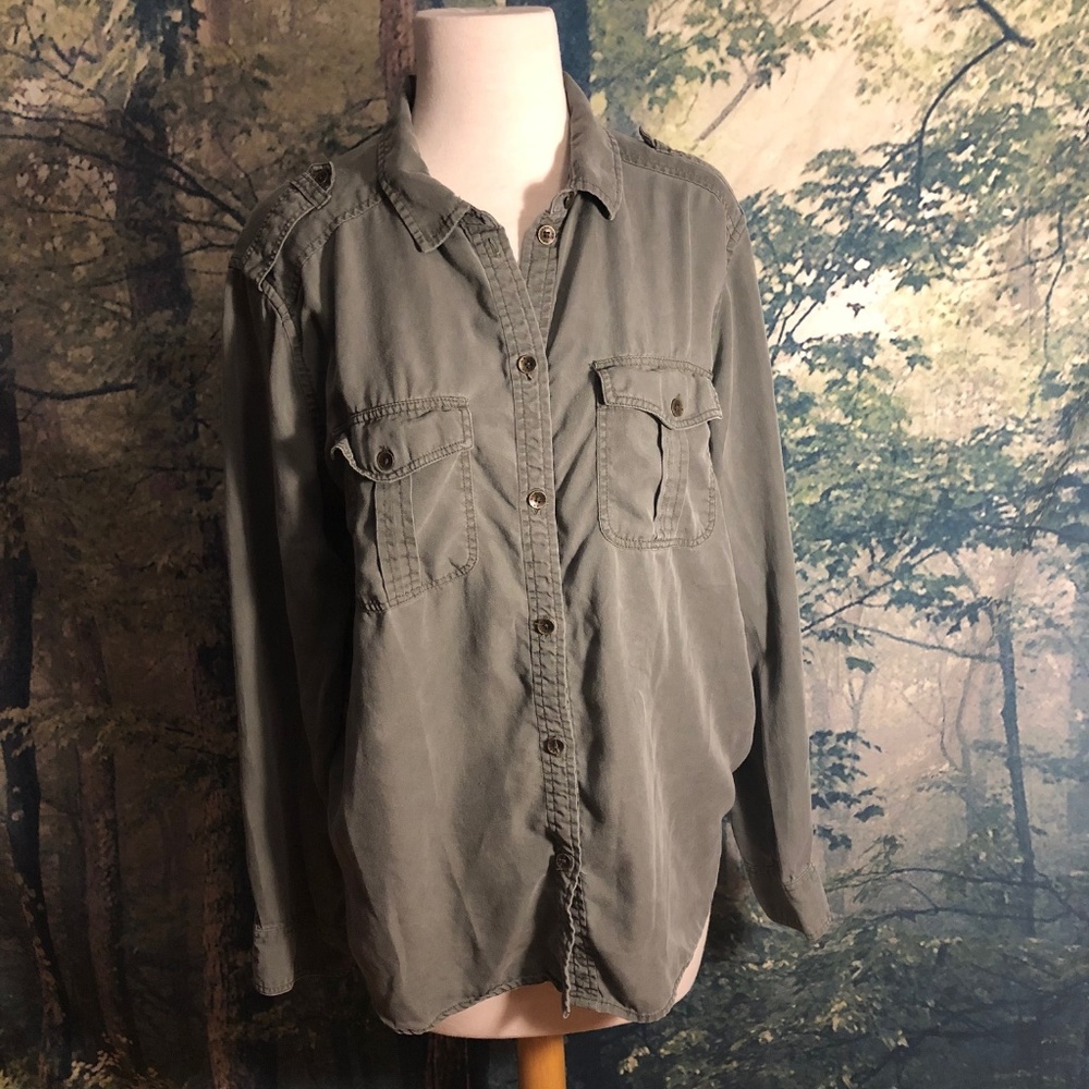 American Eagle Top